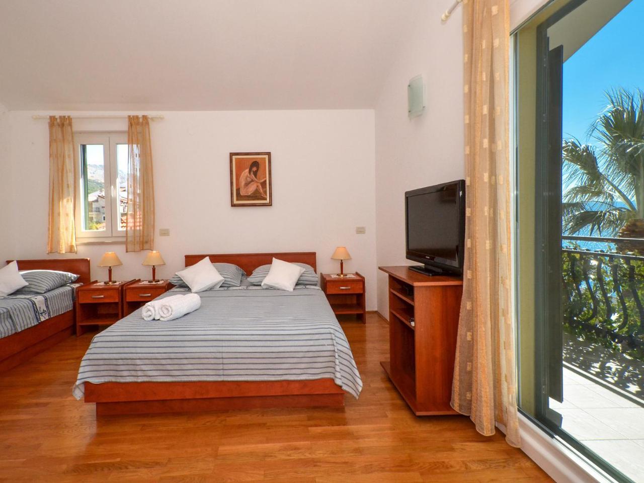 Apartments Nera Podstrana Exterior photo