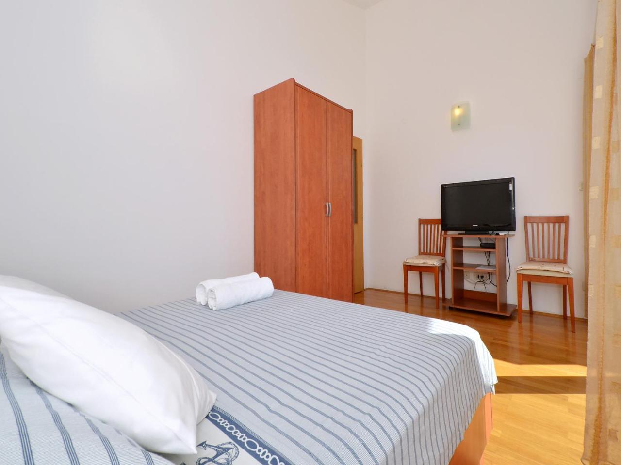 Apartments Nera Podstrana Exterior photo