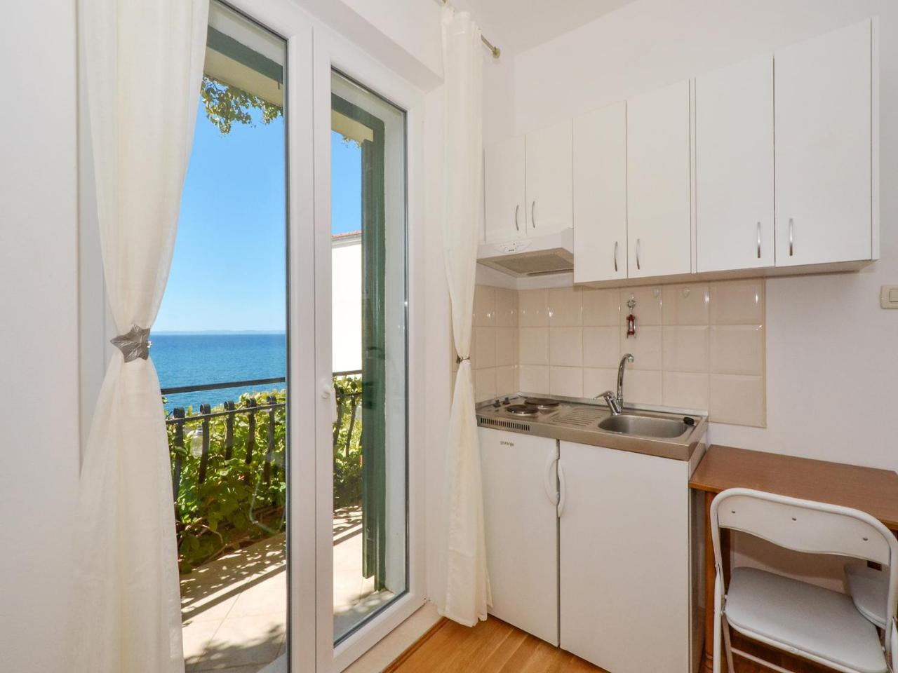 Apartments Nera Podstrana Exterior photo